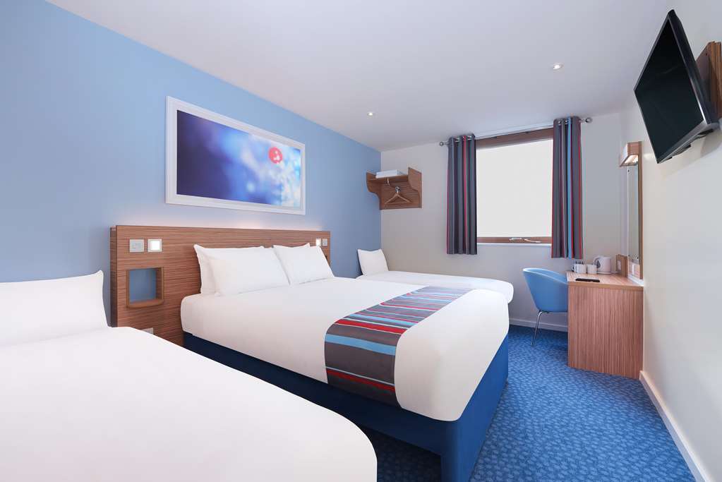 Travelodge Birmingham سوتون كولدفيلد الغرفة الصورة